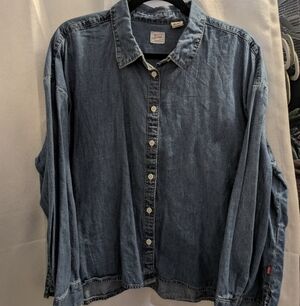 Levi's Light Blue Denim Shirt